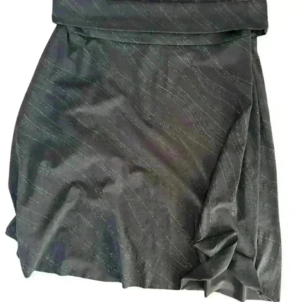 Suzy Shier Little Black  Skirt